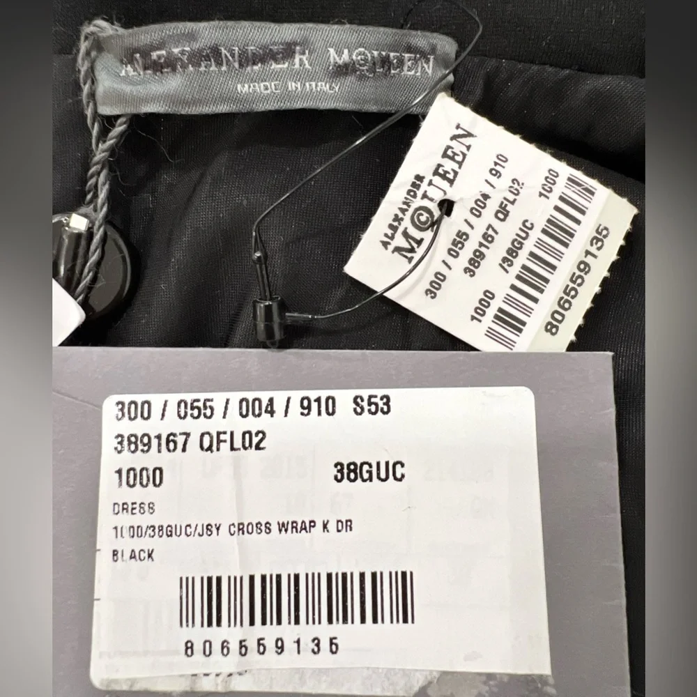 Alexander McQueen Jersey cross front wrap Dress - Picture 8 of 10